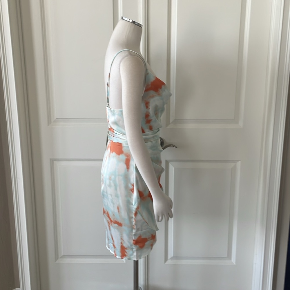NWT Selfie Leslie Cowl Neck Dress Size Medium - Picture 9 of 12